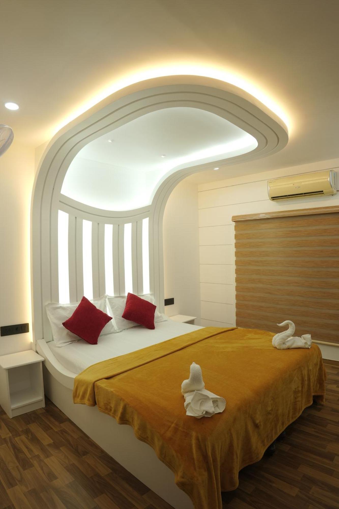 Vaishnav Tours Ξενοδοχείο Alappuzha Εξωτερικό φωτογραφία